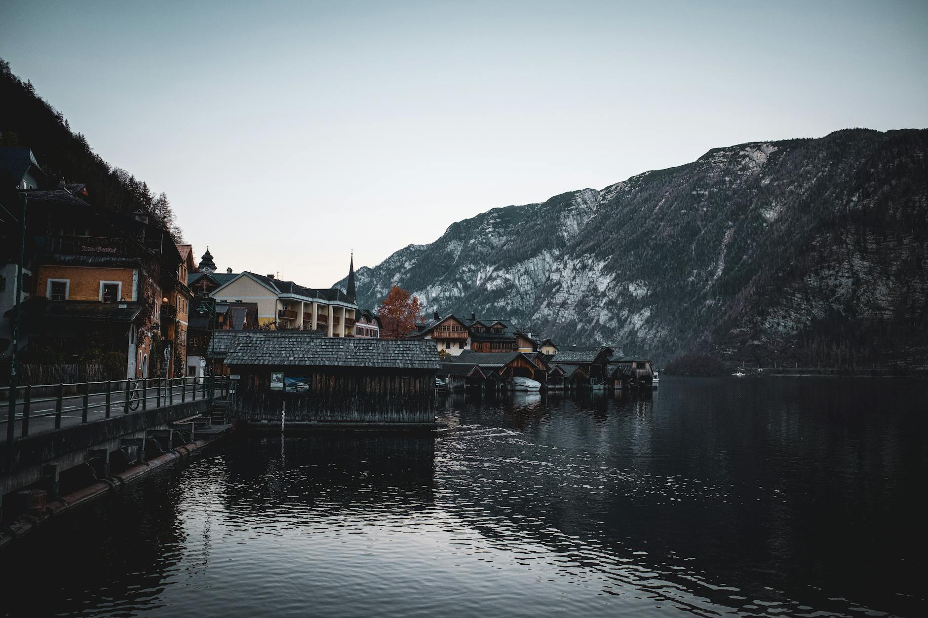 Hotel Seeblick Wolfgangsee — Willkommen